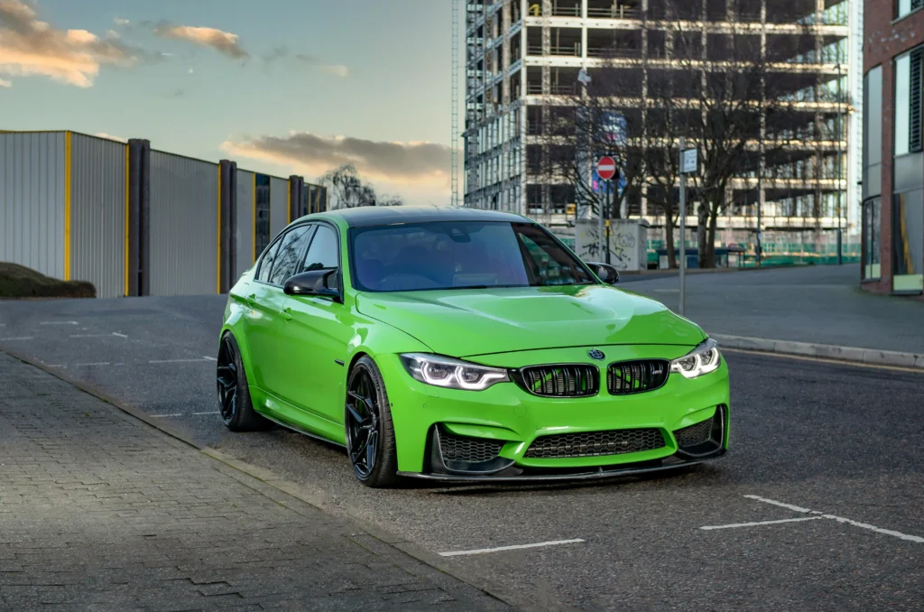 Stylish vinyl car wraps for vehicle