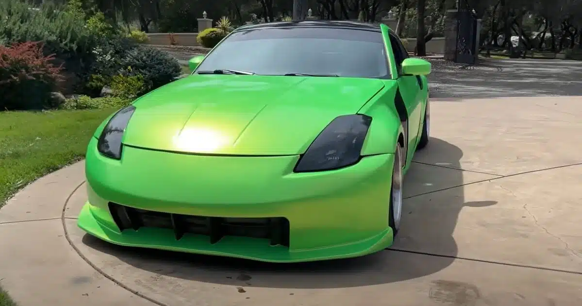 Does Wrap Reduce Paint Oxidation? - example on a car, close-up finish detail